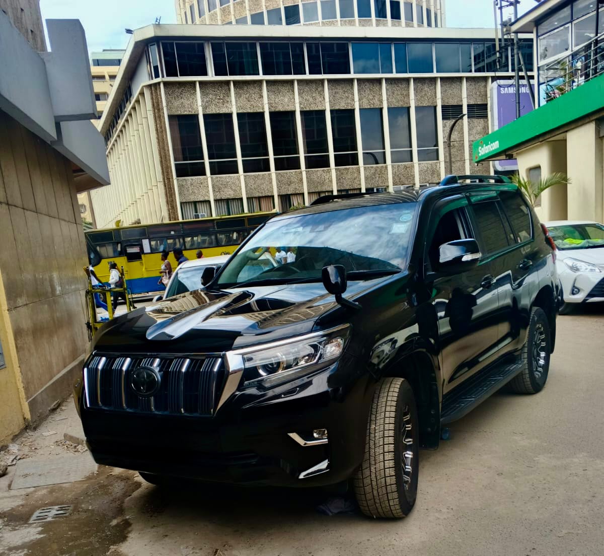Toyota Prado Petrol